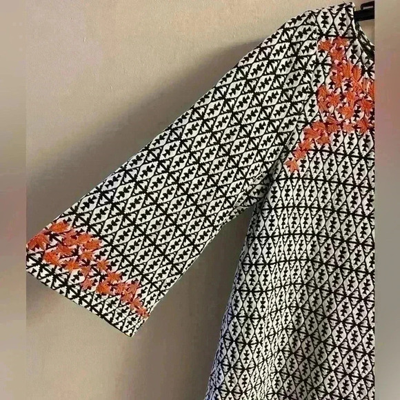 THML Black White Knit Embroidered Mini Dress Medium - Picture 3 of 7